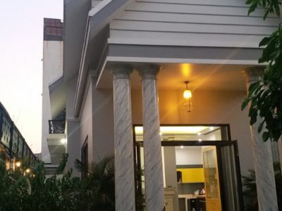 Bán nhà gò vấp giá q12, bán gấp biệt thự mặt tiền Lê Đức thọ gò vấp 10x43 đúc 1 tấm giá 28ty800 gồm pk,pb ,5pn sân vườn khung cảnh thoáng mát có thể cải tạo lại làm văn phòng cty hoặc mua bán rất thuận lợi